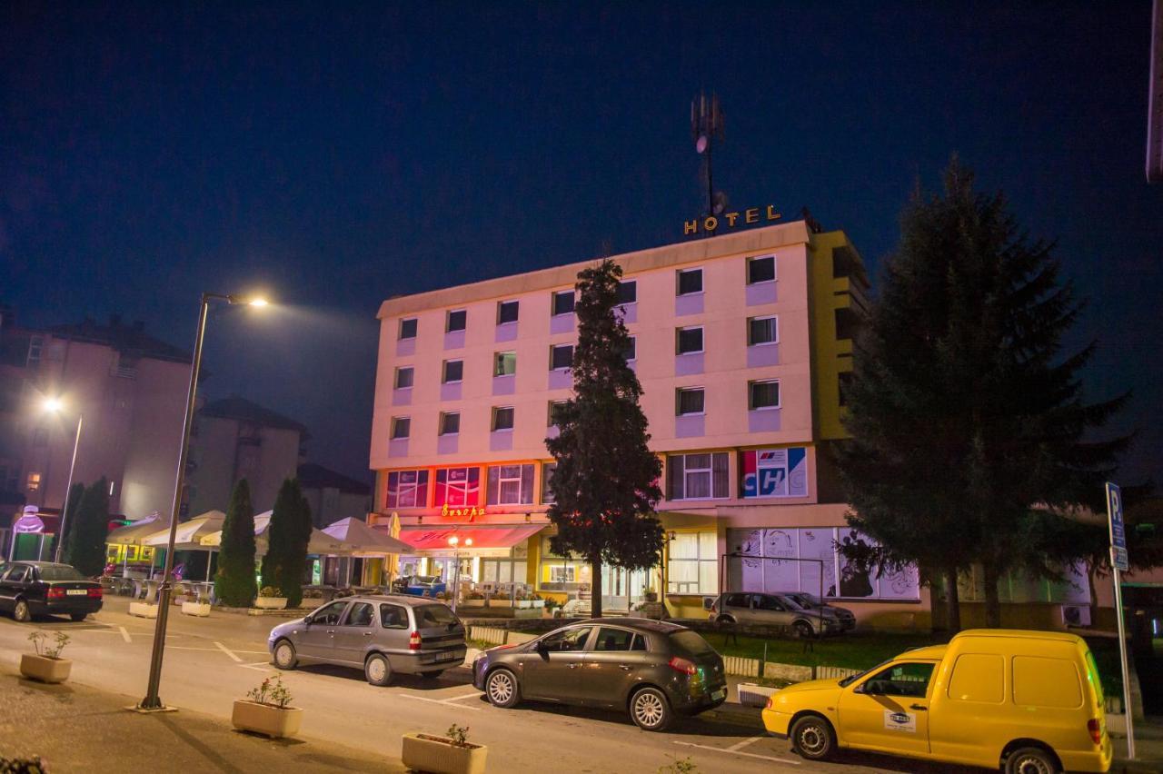 Hotel Prenociste "Nacional" Prnjavor Zewnętrze zdjęcie