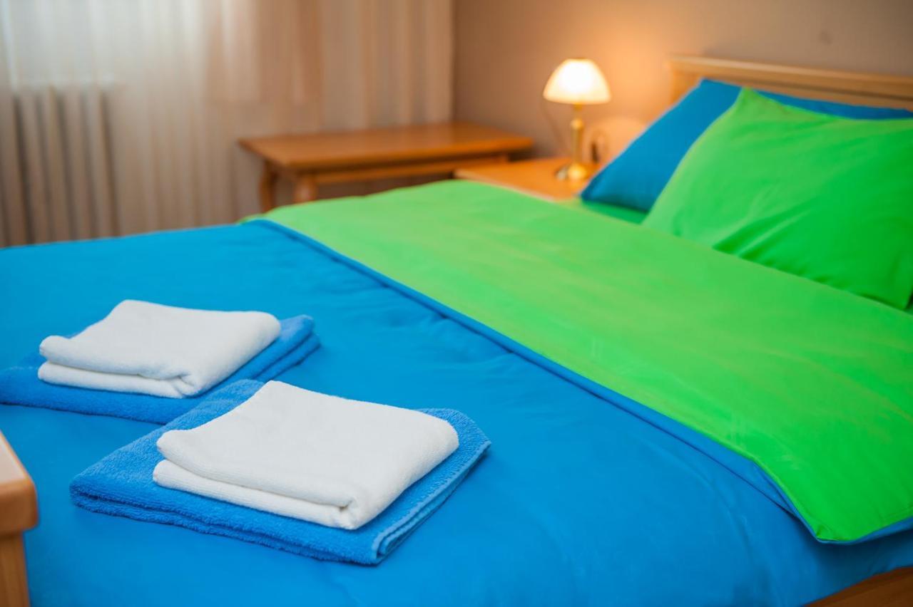 Hotel Prenociste "Nacional" Prnjavor Zewnętrze zdjęcie